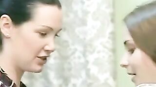 lesbians seduction