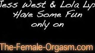 Real Girl on Girl Orgasms