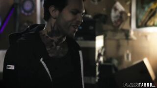 Stepsister Kenzie Reeves supplicates her stepbrother to screw her one last time.Fully frustrated this man makes her bend forwards and fucks her with his big weenie