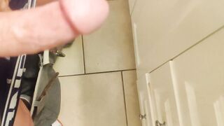 Squirt sperm flow