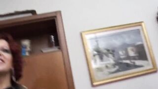 Italian amateur in 3-some with anal for the redhead who is all hungry