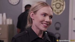 SPANKBANG GOLD - Cheating Hawt Cop Group-drilled By Entire Cop Power