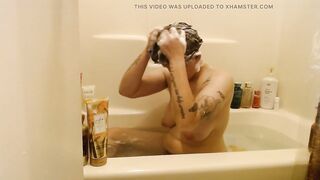 Short Sexy Hair Lathered up Shampooed