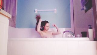 Bubble bath fun, come play with me