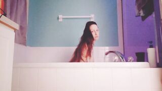 Bubble bath fun, come play with me