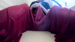 WWM - Red Pants Sitting and Max Inflation