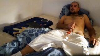 polish dude stroking to orgasm