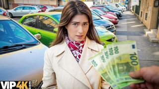 HUNT4K. Hunter picked up a cutie on the street and Fucked her in a store