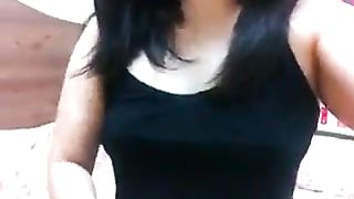 Indonesian Teen Girl playing with her Pussy 100 %