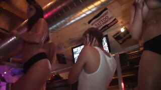 Avid Coeds’ Cunt Flashing Contest