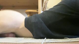 Rubbing on the carpet until cumshot, like when I was a teenager part 1/3