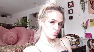 worship Me & I'll spit for u