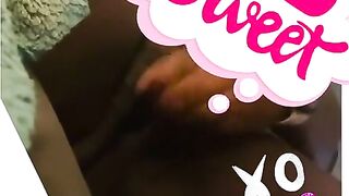 Pussy play and squirt