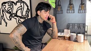 I miss my ex and give a decision to call her... This is the reunion between Samy Ortiz and Christian Chaux