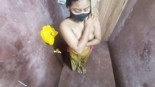 Viral sexy video of a Bangladeshi stepsister