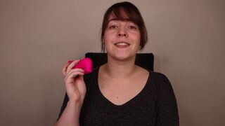 Toy Review - Praha Pressure Air Pulsation and Clitoral Licking Sex Toy!