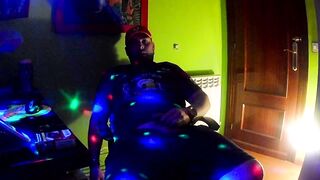 MASTURBACION MUSICA WEB CAM