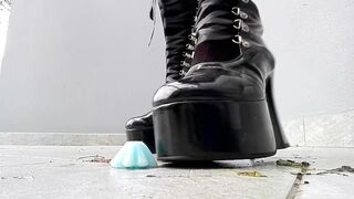 Lady Nymphelin breaks and tramples objects - part 2