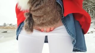 Wetting and Messing my Diaper on a Wintry Shore