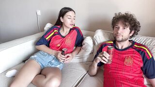 I Screwed and Creampied a Stranger Right Before the World Cup Football Match on the Coach!!