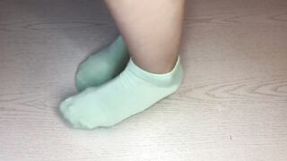 Crush dildo femdom in socks