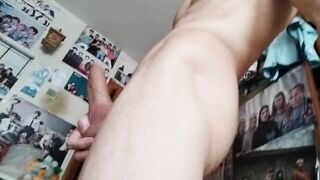 Big muscle rod swears and cums very hard