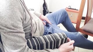 Playing with his schlong, he finishes well.