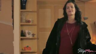 Babes - A Christmas Surprise trio