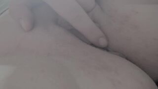 Rubbing my moist snatch til I cum