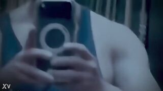 Los amigos de este heterosexual han descubierto que es prostituto gay... todo un problema para su supuesta masculinidad
