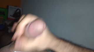 I come to squirt thinking about my girlfriend's booty