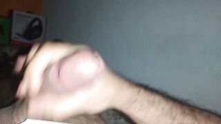 I come to squirt thinking about my girlfriend's booty