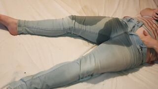 ⭐ Bewitching Angel Wets Her Jeans On Her Bed Whilst Playing On Her Phone :3