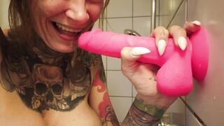Gagging is fun