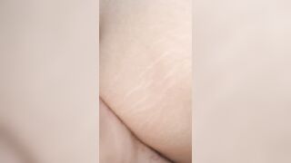 Sexo anal salvaje con una MILF sexy