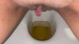 Pissing collection of unshaved snatch! FREE!!