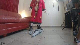 BTS Giantess Empress Destroys Star Destroyer