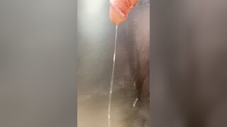 Bulbourethral fluid draining from my flaccid shlong