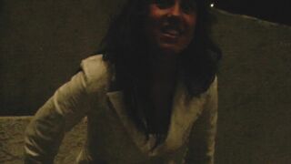 Worthy Pee despairing