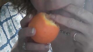 Pussy eating orange