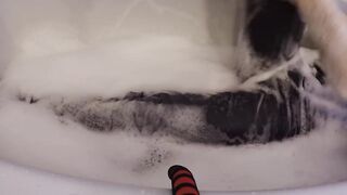 Void urine Jeans and Clothed Bath