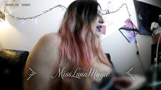 Sneak Peak At My New Year's Live Stream (P1)