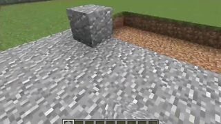 How to build an facile 8x8 castle in Minecraft (tutorial)