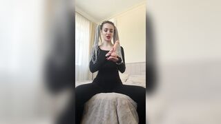 Thinking of you cuming on my face ?