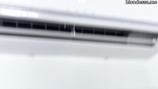 BROKEN AIR CONDITIONER+MOIST BIG TITTIES= HOT SEX WITH MY FRIEND