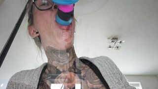 Skully Inkson - Gagging 2