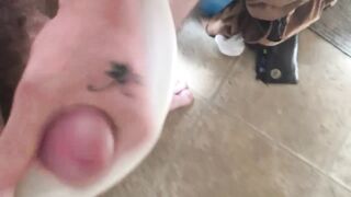 Watch me cum all over myself