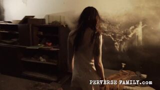 Secret Anal opening (Perverse Family)