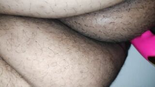Chunky pussy play