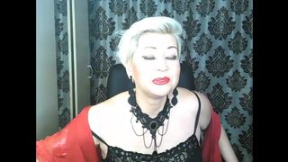 Aged smutty floozy pounds her pussy and ass with huge dildos in private show! This wench is my wife!